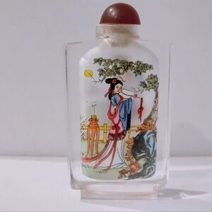 Rare  Vintage Inside Painted Snuff Bottle